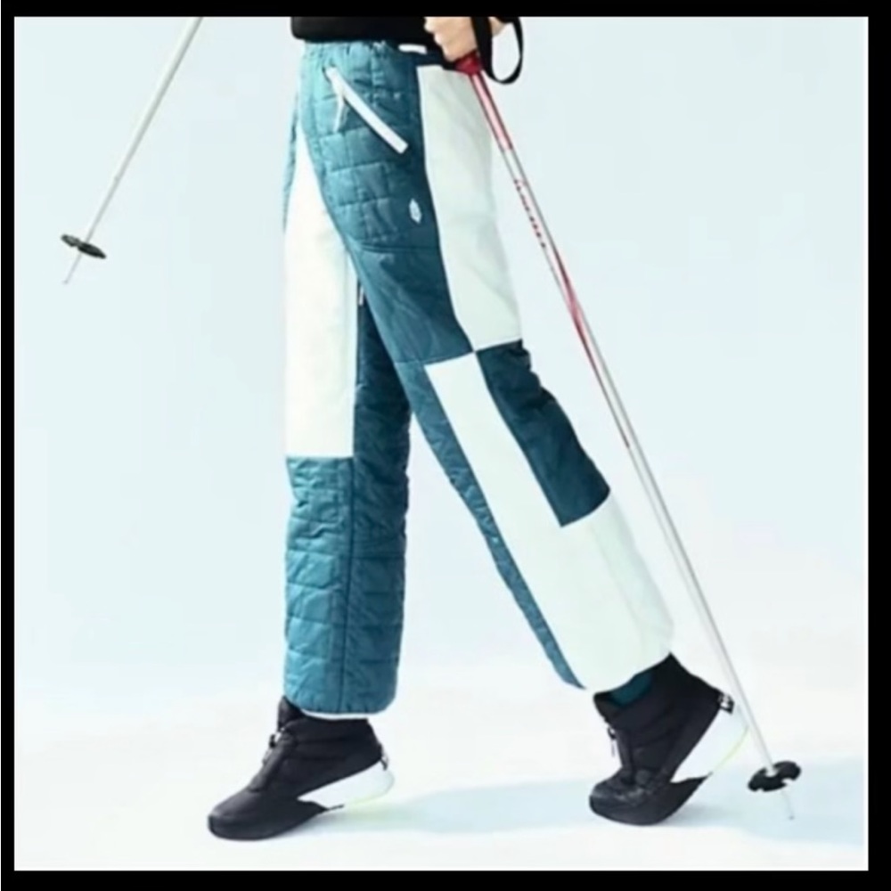 New Free People Movement Landscape
View Ski Pants Size Medium